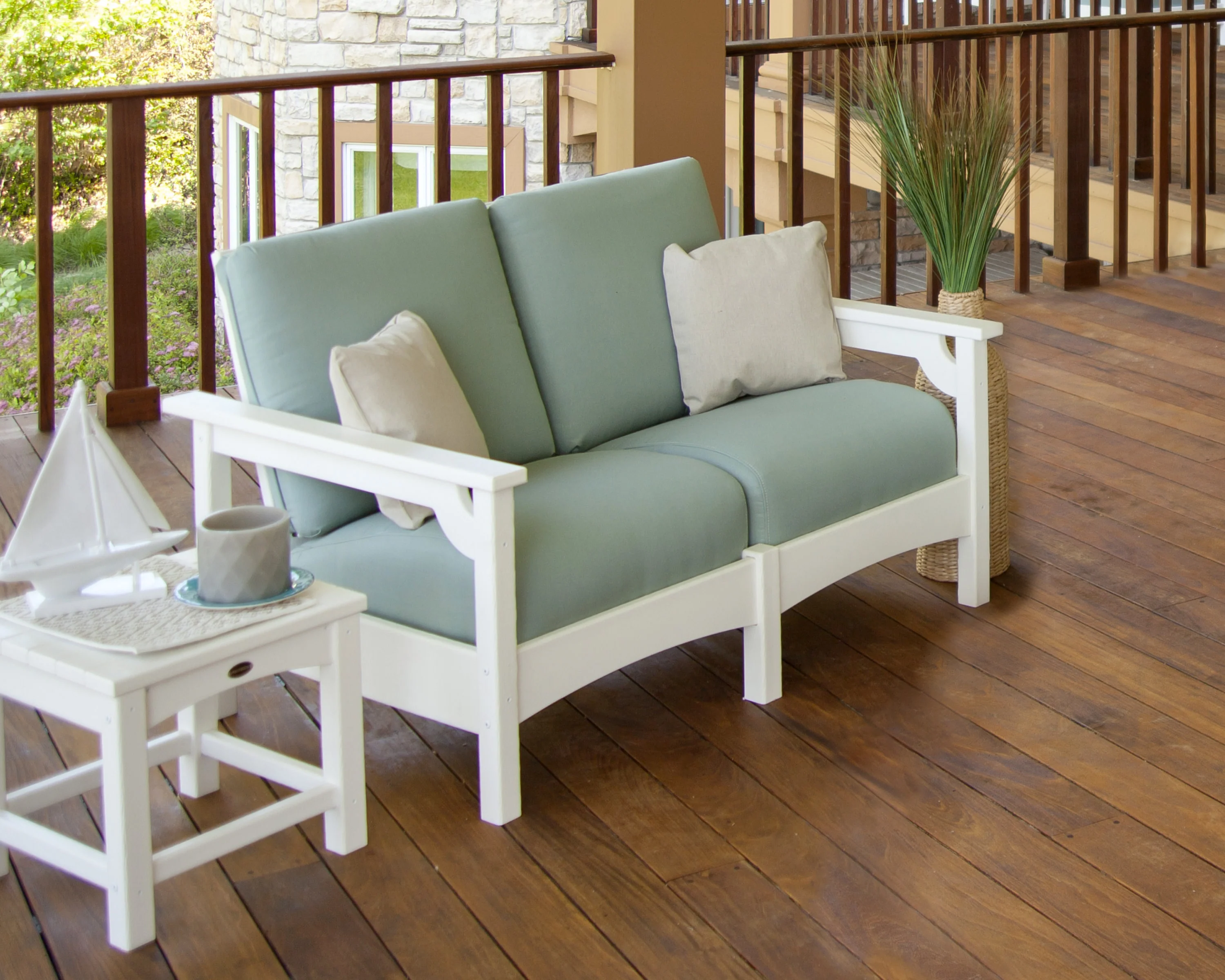 Club Loveseat - Image 3