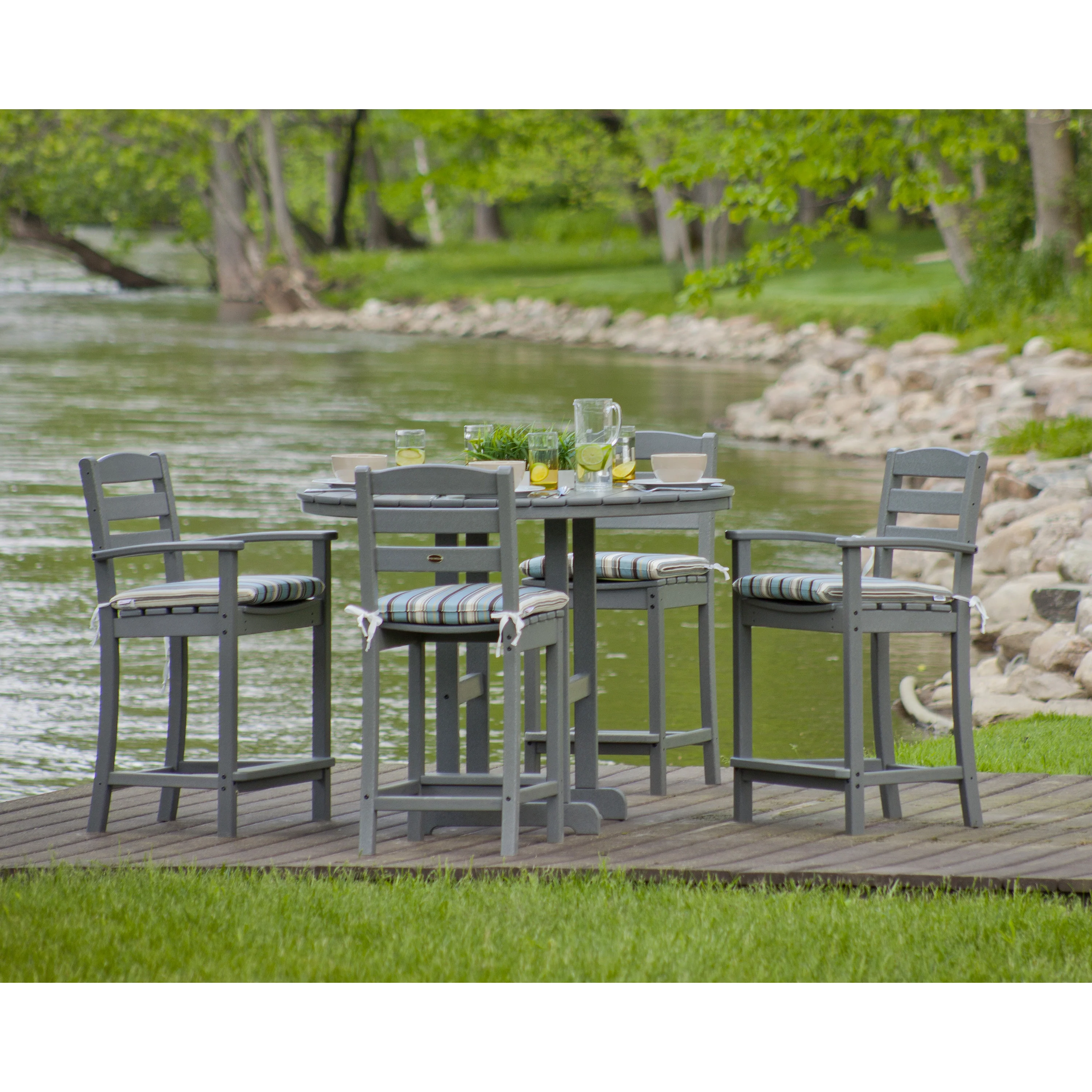 La Casa Café 5-Piece Round Farmhouse Counter Dining Set - Image 4