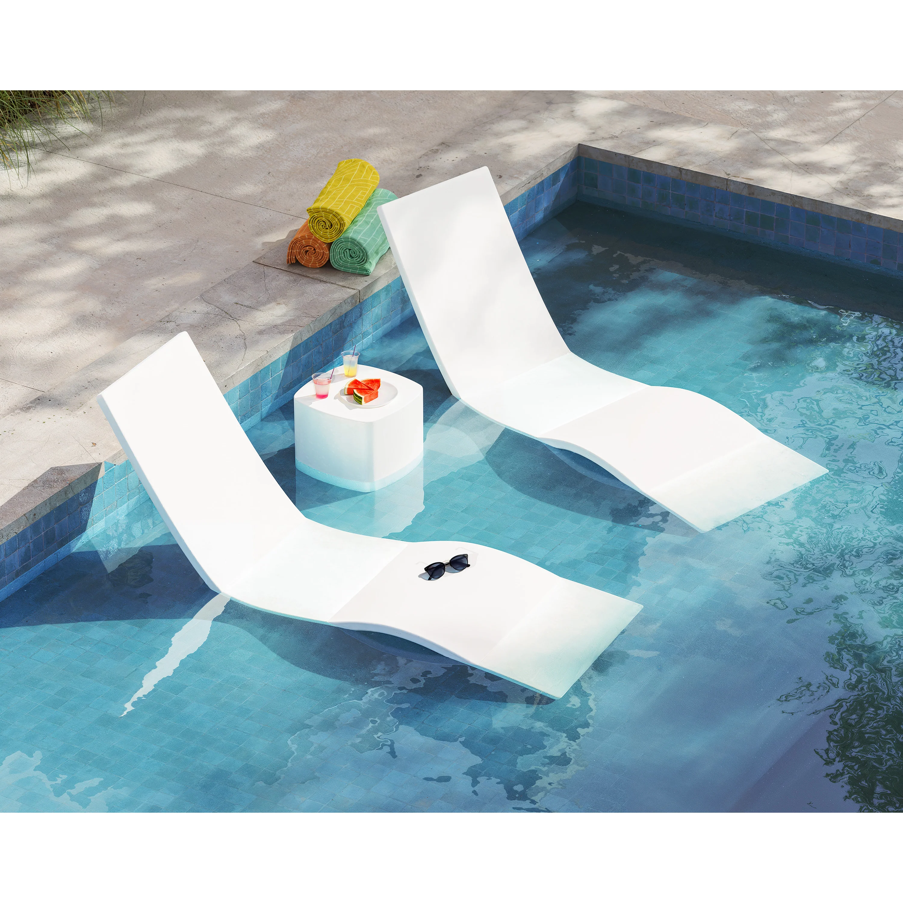 Laguna 3-Piece In-Pool Chaise Lounge Set - Image 2