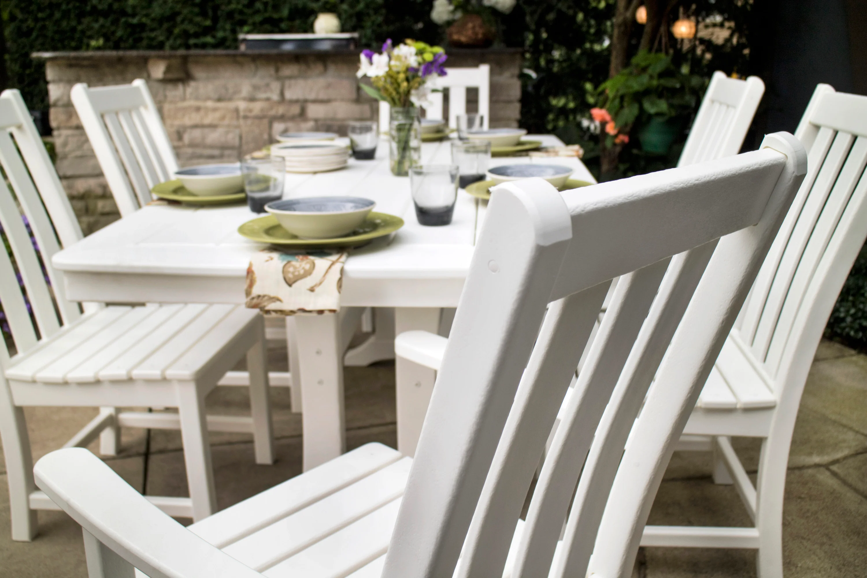 Vineyard 7-Piece Dining Set with Trestle Legs - Image 14
